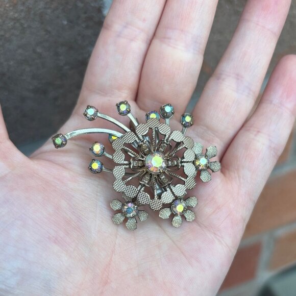 Vintage Floral Brooch with Iridescent Aurora Borealis Rhinestone Accents - Picture 6 of 6